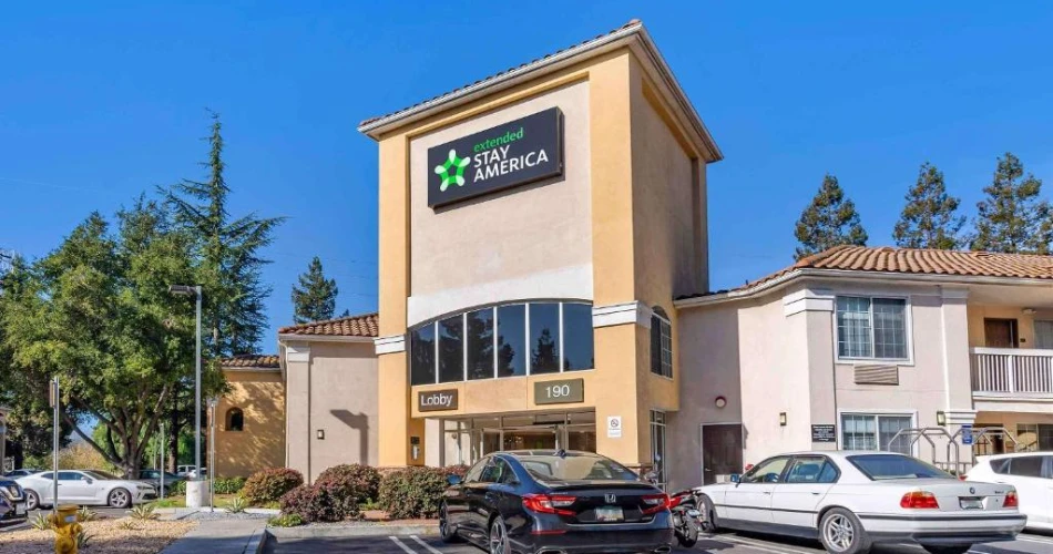 Extended Stays Near Stanford University: Top Hotels