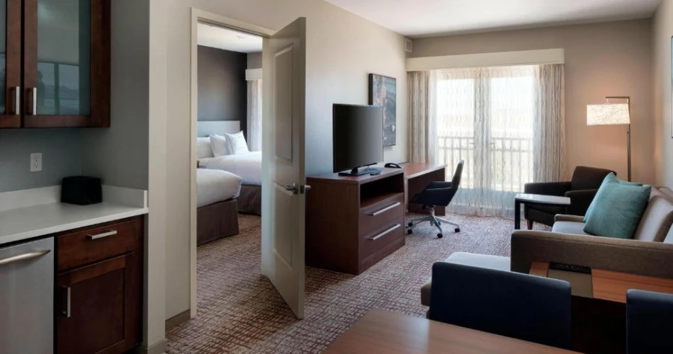 Extended Stays Near Stanford University: Top Hotels