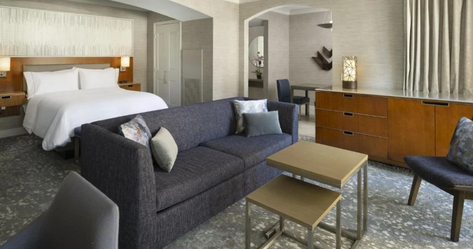 The Best Hotels Near Stanford University with EV Charging Stations